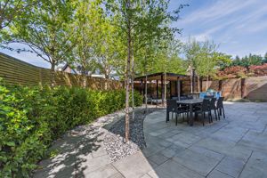 Photo 18- click for photo gallery